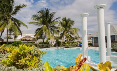 Exclusive Beach & Pool