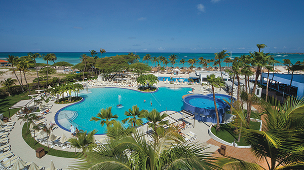 Image: Riu Palace Antillas pool