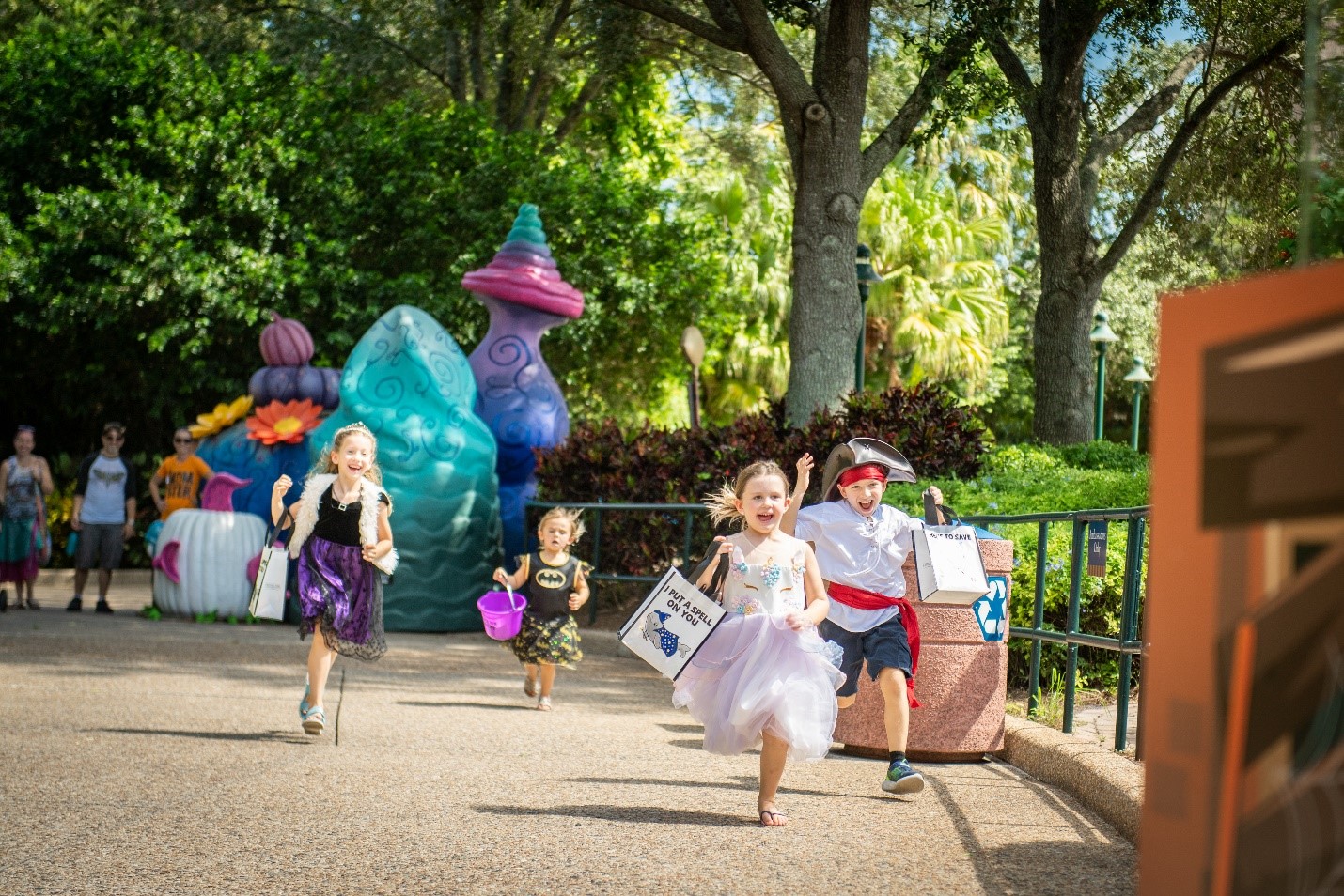 SeaWorlds Manta Roller Coaster Costume